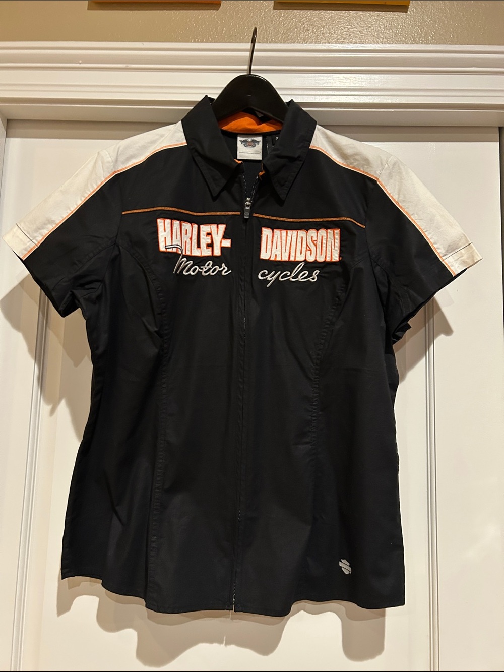 Harley-Davidson Black, White & Orange Women's Short-Sleeve Button Down